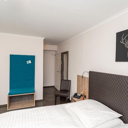 Tespo Hotel Und Sportpark Карст Екстериор снимка